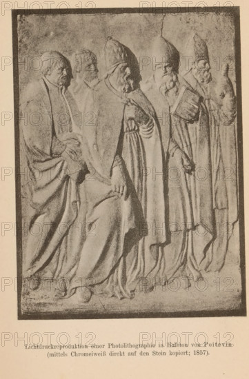 Relief, (presumably) depicting a pope and bishops, page, photomechanical print, inscription: 'Lichtdruckreproduktion, (1857)', number: 'Tafel X', photographer: Alphonse-Louis Poitevin, cliché maker: anonymous, c. 1900 - in or before 1905, paper, collotype, photoprint, height 147 mm x width 108 mm, Print after page 484., archbishop, bishop, etc. (Roman Catholic), pope, sculpture (relief, sculpture), A rectangular framed monochrome image shows a relief-like scene of robed figures standing in a row, each wearing long flowing garments and some wearing tall pointed head coverings; visible hands emerge from the robes and one figure appears to grip fabric near the waist; the figures show bearded faces with varied profiles and downcast eyes, and the drapery of their robes forms deep folds and sweeping lines that reach to a textured ground; a narrow dark border surrounds the image and a light margin frames the whole.
