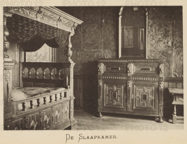Interior of the bedroom in the house of Christoffel Plantijn, The bedroom, page, photomechanical print, maker: Joseph Maes, c. 1881 - in or before 1886, paper, collotype, photogravure, height 110 mm x width 160 mm, Print on second unnumbered page after page 152., bedroom, A sepia-toned interior photograph showing a carved wooden bed with turned posts and a decorative canopy draped with patterned fabric on the left, a cushioned mattress or fur covering visible on the bed, and an ornate wooden cabinet with carved paneling and a twisted edge detail on its top surface on the right, set against textured walls and a wooden floor.