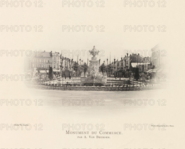 Monument du commerce, par A. van Beurden, Monument to Commerce in Antwerp, page, photomechanical print, photographer: Th. Lantin, Antwerp, printer (person): Joseph Maes, c. 1890 - in or before 1894, printer (person), paper, collotype, photoprint, height 117 mm x width 200 mm, monument, statue, A wide faded photograph shows a circular ornate fountain with sculpted figures and decorative vases at its center, surrounded by a low stone balustrade and a paved area. Flanking the fountain are rows of lamp posts and flagpoles with small banners extending toward the background. Behind the fountain, a row of multi-story buildings with varied rooflines and shopfronts lines a street, with awnings and windows visible. Sparse trees and shrubs are interspersed near the fountain and along the street, and a few indistinct figures are scattered near the fountain and along the sidewalks. The image has a high-contrast vignette with the central scene darker and the surrounding margins fading to a light pla...