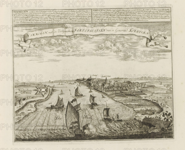 View of Nijmegen, Nimmegen, with the intended fortifications of General Koehoorn, a city in the Netherlands, the capital of Gelderland, 1702 the French attacked it in vain and fled it shamefully, Les Principales Forteresses & Villes Fortes, d'Espagne, de France, d'Italie, de Savoië, d'Allemagne & des Païs-Bas, Naaukeurige Illustratie der Voornaamste Sterke Steden en Vestingen in Spanjen, Vrankryk, Italien, Savoyen, Duytsland en Nederlanden, print, album page, map, View of the Waal and Nijmegen. On the left, Fort Knodsenburg. With texts in Dutch and French. The text refers to the failed attack by the French in 1702., printmaker: Abraham Allard, Amsterdam, printmaker: Carel Allard, publisher: Carel Allard, publisher: Pieter van der Aa (I), Leiden, grantor of privilege: States of Holland and West Friesland, 1702 - 1733, Abraham Allard, Carel Allard, Pieter van der Aa (I), States of Holland and West Friesland, publisher, grantor of privilege, paper, etching, height 233 mm x width 277 mm, f...