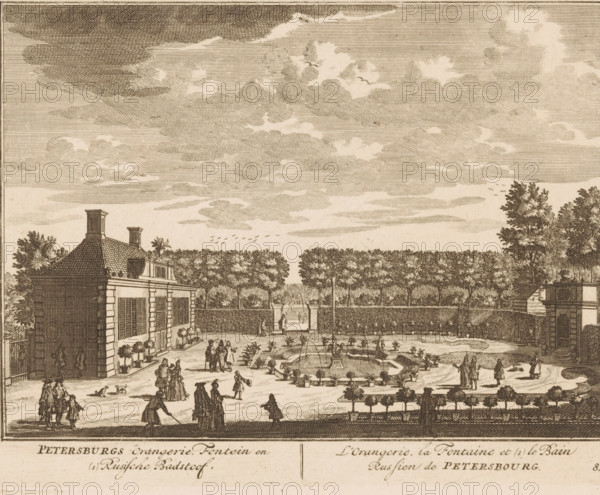 View of the orangery of House Petersburg, Petersburg Orangery, Fountain and (1) Russian Bathtub, L'Orangerie, la Fontaine et (1) le Bain Russien de Petersbourg, print, book illustration, Series number, 81, 98, printmaker: Daniël Stopendaal (possibly), publisher: widow Nicolaes Visscher (II), Amsterdam, 1719, Daniël Stopendaal, widow Nicolaes Visscher (II), printmaker, publisher, paper, etching, engraving, height 160 mm x width 205 mm, A wide courtyard scene with a rectangular pool at its center surrounded by potted plants and a decorative fountain, flanked by rows of small trees in pots along the foreground. On the left, a two-story building with a tiled roof, chimneys, shuttered windows, and a doorway opens onto the courtyard, with potted plants arranged beside the facade. Figures dressed in period clothing walk, stand, and converse throughout the courtyard, some accompanied by small dogs. In the background a high hedge borders a tree-lined avenue visible through a central opening, an...