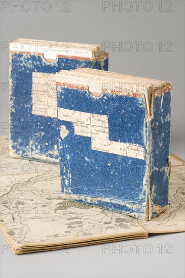 2 cardboard cases containing 8 general staff maps, First French Empire