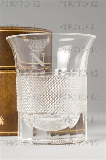 Verre gobelet en demi cristal, 1er tiers du 19e siècle