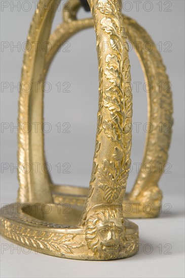 Pair of general's stirrups in gilded bronze, French 1st Empire