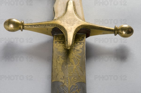 Détail de sabre d'officier supérieur de cavalerie légère à l'orientale, 19e siècle