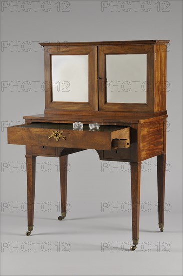 Bonheur du jour (french writing desk), end of the 18h Century