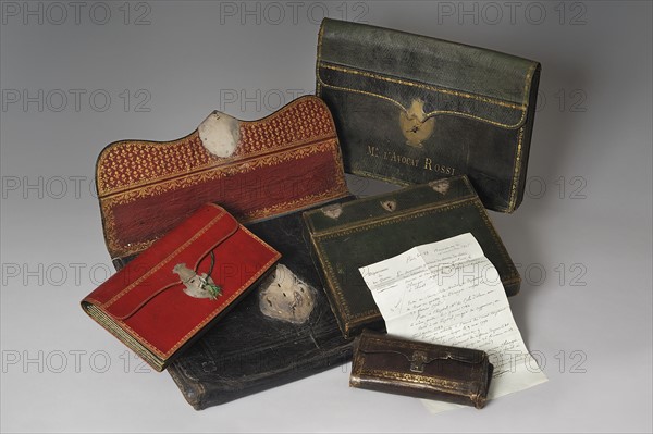 Potefeuille, trousse, Coffret