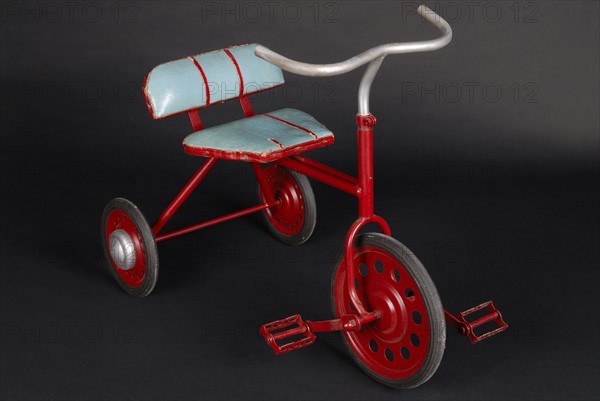 Toy : tricycle