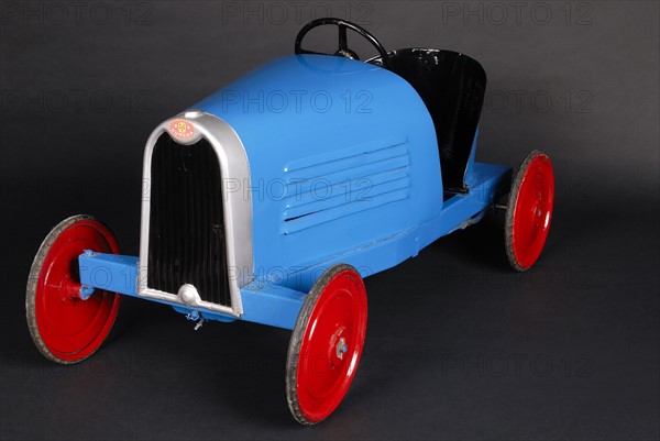 Toy : Bugatti pedal car
