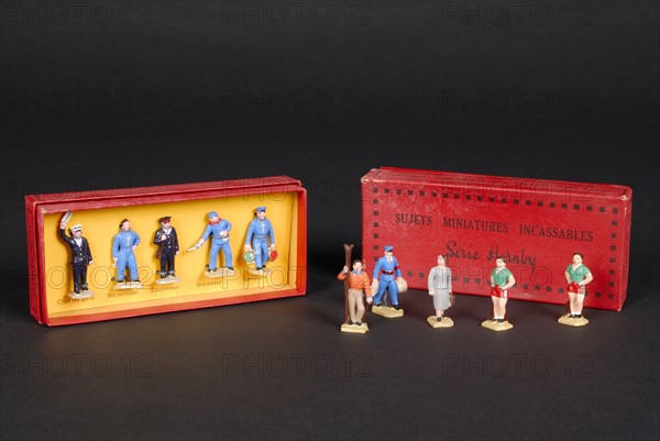 Toy : Hornby figures  box