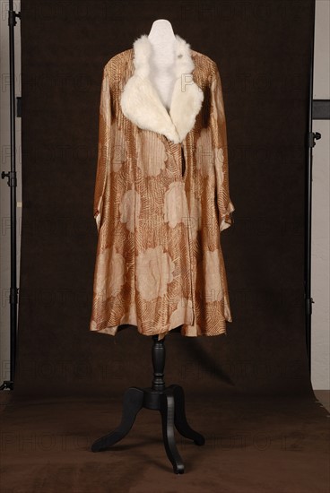 Theatrical costume : coat, 1925-1930