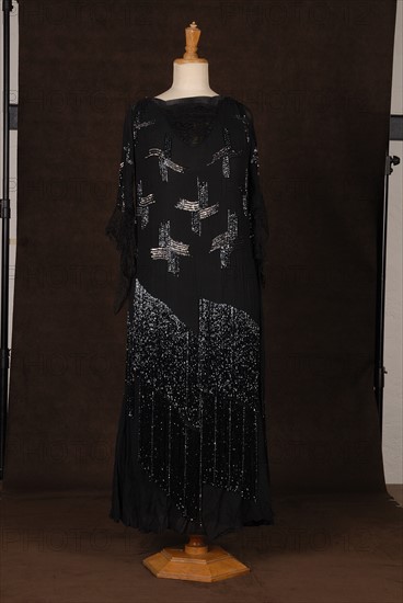 Theatrical costume : 1925-1930  beaded dress