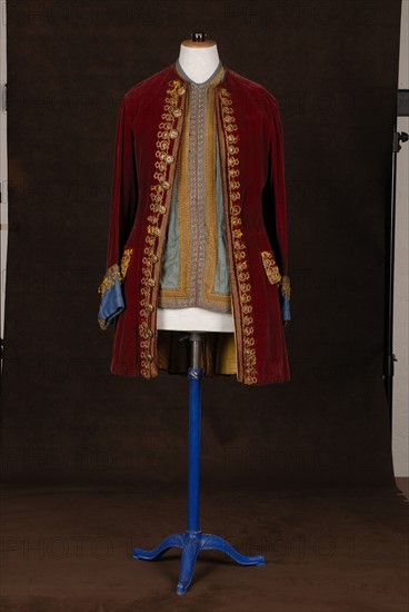 Theatrical costume : man costume, Louis XV style