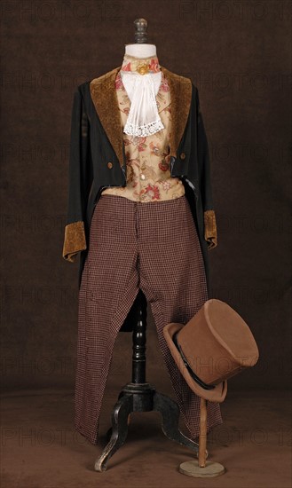 Costume de théâtre : costume d'homme 1830