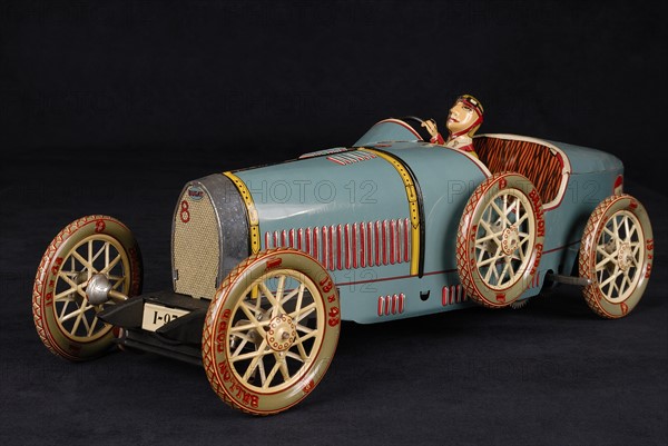 Toy : Bugatti racing car (type 35)