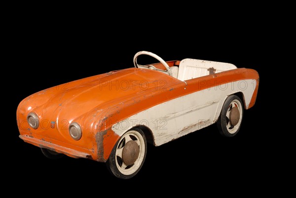Toy : Renault Dauphine pedal car