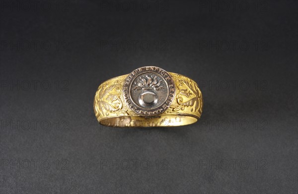 Ring of the "Grenadiers à cheval" Company.