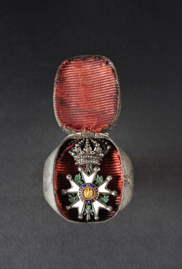 Bague chevalière en argent gravée "Etoile des Braves".