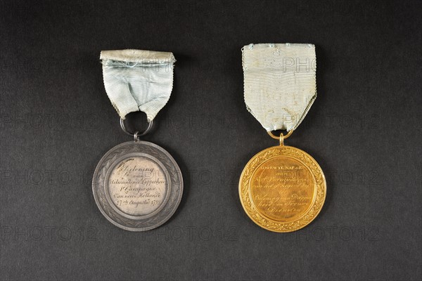 Two medals of Honour and Bravery from Kingdom of Holland (reverse)