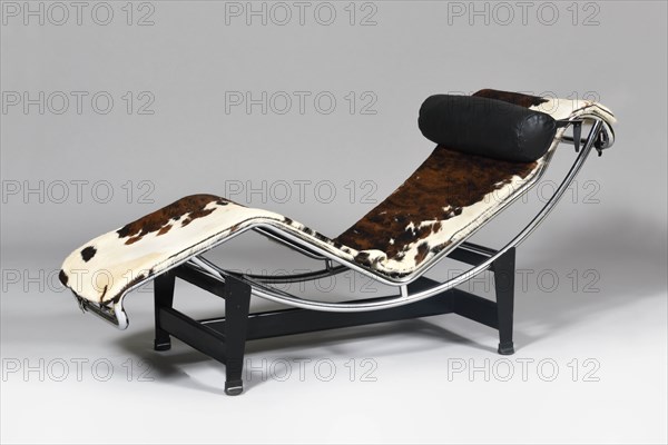 Chaise longue modèle LC4