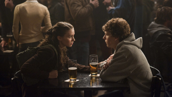 The Social Network - filmstill Rooney Mara & Jesse Eisenberg in The Social Network EDITORIAL USE ONLY Copyright: xCAP/PL