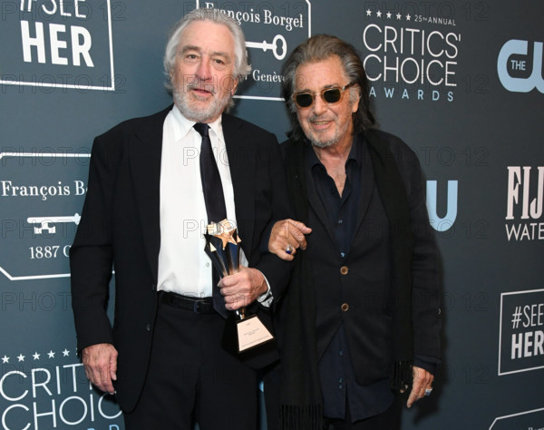12 January 2020 - Santa Monica, California - Robert DeNiro, Al Pacino. 25th Annual Critici s Choice Awards - Press Room