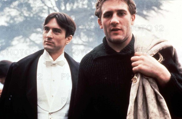 Robert DeNiro Gerard Depardieu Alfredo Robert DeNiro Spross einer Grossgrundbesitzerfamilie und