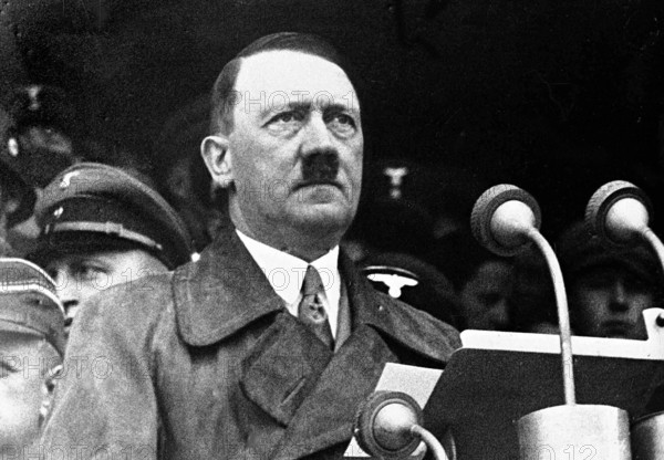 Adolf Hitler circa 1937 PUBLICATIONxINxGERxSUIxAUTxONLY 1003_656THA