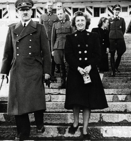 German dictator Adolf Hitler and his mistress Eva Braun circa 1942 PUBLICATIONxINxGERxSUIxAUTxONLY