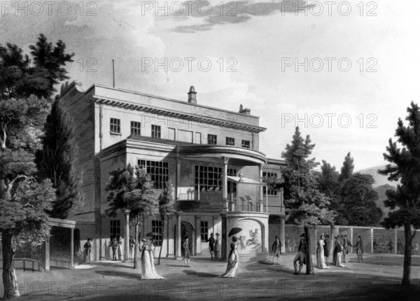 Bildnummer: 55853039 Datum: 01.01.1806 Copyright: imago/United Archives
Sydney Gardens, Bath, eighteenth century.1806 A Portrait of Jane Austen by David Cecil, page 90. Local Caption Mono Print !AUFNAHMEDATUM GESCHÄTZT! kbdig 2011 quer Architecture Exterior Outdoors Building Jane Austen Clothes Clothing Fashion Great Britain British United Kingdom European Rural Parasol Sydney Gardens Bath 18th century Eighteenth century House Lawn Walking David Cecil
Bildnummer 55853039 Date 01 01 1806 Copyright Imago United Archives Sydney Gardens Bath eighteenth Century 1806 a Portrait of Jane Austen by David Cecil Page 90 Local Caption Mono Print date estimated Kbdig 2011 horizontal Architecture Exterior outdoors Building Jane Austen Clothes Clothing Fashion Great Britain British United Kingdom European Rural Parasol Sydney Gardens Bath 18th Century eighteenth Century House Lawn Walking David Cecil