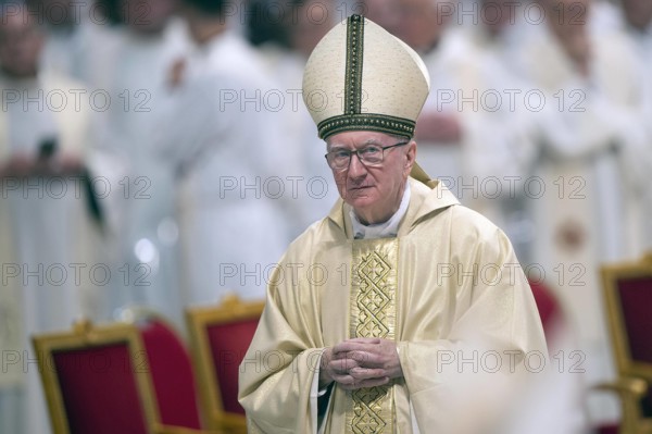 ITALY - CARDINAL PIETRO PAROLIN ATTEND THE HOLY MASS FOR THE TWENTIETH ANNIVERSARY OF THE DEATH OF SAINT JOHN PAUL II IN ST PETER'S BASILICA AT THE VATICAN - 2025/4/2
