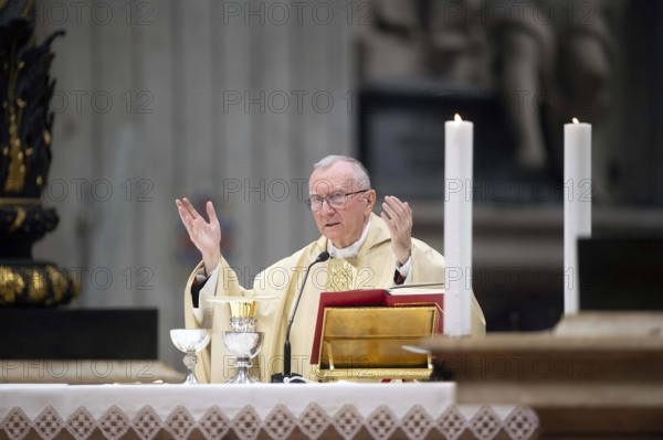 ITALY - CARDINAL PIETRO PAROLIN ATTEND THE HOLY MASS FOR THE TWENTIETH ANNIVERSARY OF THE DEATH OF SAINT JOHN PAUL II IN ST PETER'S BASILICA AT THE VATICAN - 2025/4/2