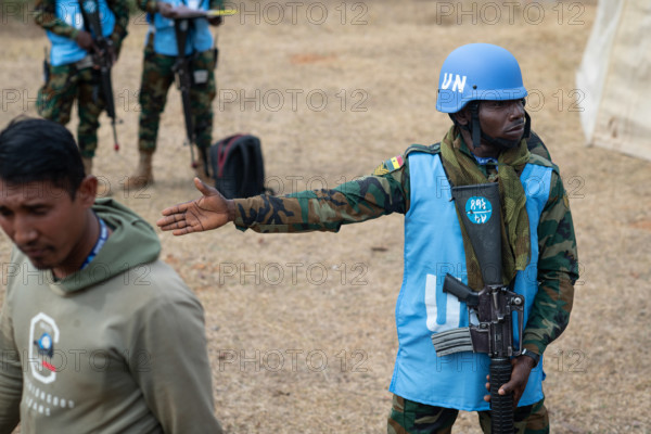 RECORD DATE NOT STATED Soldiers with the Ghana Army simulate escorting civilian role-players for the Cordon and Search