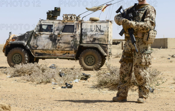 Mali, Gao, Minusma UN mission MALI, Gao, Minusma UN peace keeping mission, Camp Castor, german army Bundeswehr, patrol