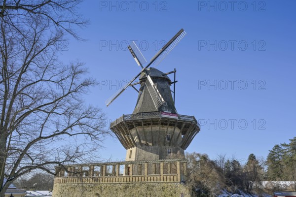 Historische Mühle, Schloßpark Sanssouci, Potsdam, Brandenburg, Deutschland