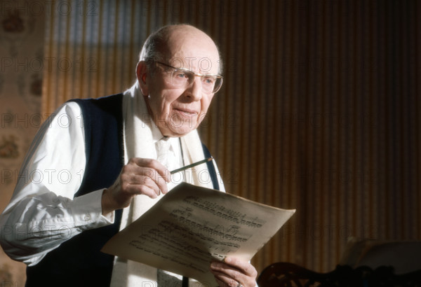 Robert Stolz, österreichischer Komponist und Dirigent, Deutschland ca. 1970. Austrian composer and conductor Robert Stol