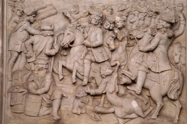 Bildnummer: 50516919 Datum: 30.06.2004 Copyright: imago/Hohlfeld
Reliefdarstellung der Schlacht bei Fehrbellin am barocken Kurfürstendenkmal für Friedrich Wilhelm I. in Rathenow im Havelland; 2004, Rathenow, Kurfürst, Relief, Reliefs, Steinrelief, Steinreliefs, Darstellung, Darstellungen, Sehenswürdigkeit; , quer, Kbdig, Einzelbild, Bildhauerei, Kunst, Denkmäler, Deutschland, , Reisen, Brandenburg, Europa / Objekte, detail
