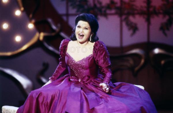 HELEN DONATH Helen Donath, amerikanische Opernsängerin, Sopranistin, Auftritt circa 1989. Helen Donath, American Opera s