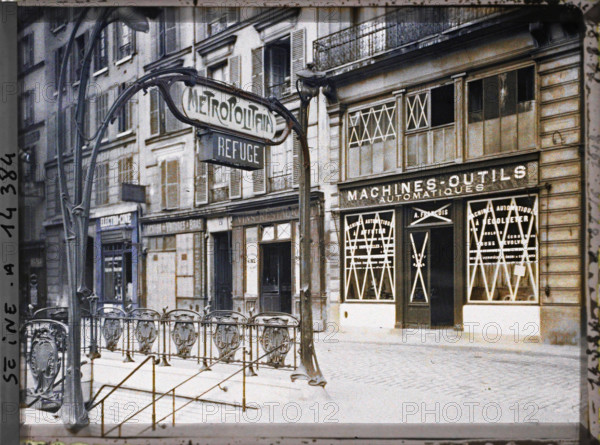 RECORD DATE NOT STATED Paris (11th arr.), France The Metro Station Parmentier serving as a refuge, avenue Parmentier , (
