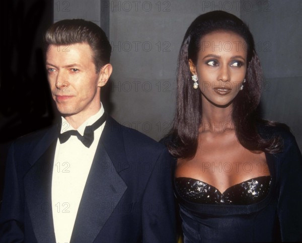 Iman and David Bowie 1990 Photo By John Barrett/PHOTOlink/MediaPunch PUBLICATIONxINxGERxSUIxAUTxONLY Copyright: xJohnxBa