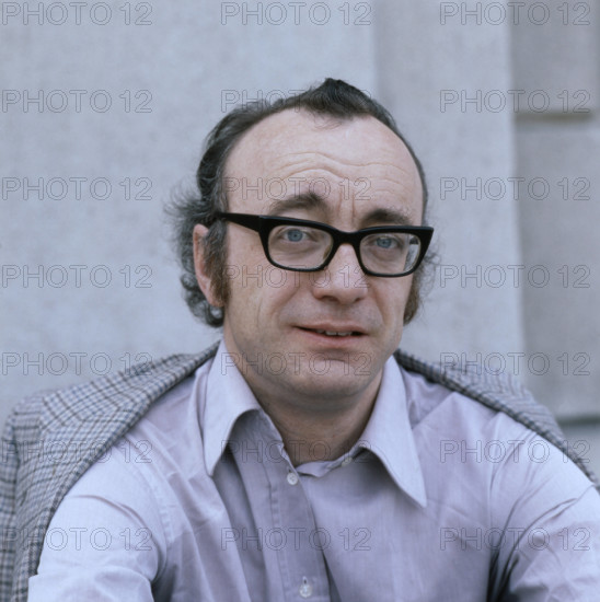 ALFRED BRENDEL Alfred Brendel, österreichischer Pianist, Portrait circa 1975. Alfred Brendel, Austrian pianist, portrait
