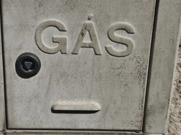 natural gas or fossil gas symbol