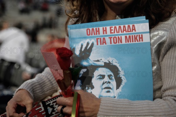 Mikis Theodorakis, 95. Geburtstag am 29. Juli Mikis Theodorakis ist ein griechischer Komponist, Schriftsteller und Polit