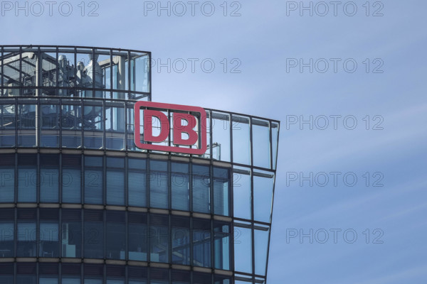 Das Logo der Deutschen Bahn / DB