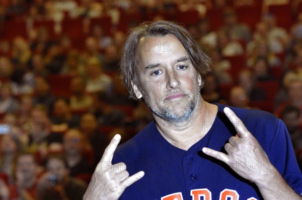 Richard Linklater bei der Präsentation seines Films Rumtreiber / Slacker auf dem 53. Internationalen Filmfestival Karlo