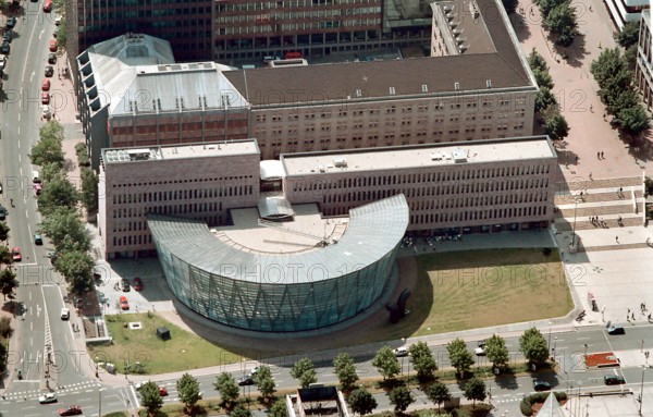 Bildnummer: 53310722  Datum: 10.07.1999  Copyright: imago/Hans Blossey
DEU, Deutschland, Dortmund, NRW, Luftbild, Bibliothek. kbdig 1999 quer Ruhrregion Nordrhein-Westfalen Bücherei Bibliothek Stadtbibliothek Ruhrgebiet North Rhine-Westphalia Germany Stadt Dortmund Bird s Eye View Revier Architecture Vogelperspektive Lesen DEU Aerial Picture NRW Town  Ruhr Area Ruhrpott Deutschland 123luftbild Library Ruhrstadt Luftbild Luftaufnahme

Bildnummer 53310722 Date 10 07 1999 Copyright Imago Hans Blossey DEU Germany Dortmund NRW Luftbild Library Kbdig 1999 horizontal  North Rhine Westphalia Library Library City Library Ruhr area North Rhine Westphalia Germany City Dortmund Bird S Eye View Area Architecture birds eye view read DEU Aerial Picture NRW Town Ruhr Area Ruhrpott Germany 123luftbild Library Ruhr city Luftbild Air intake