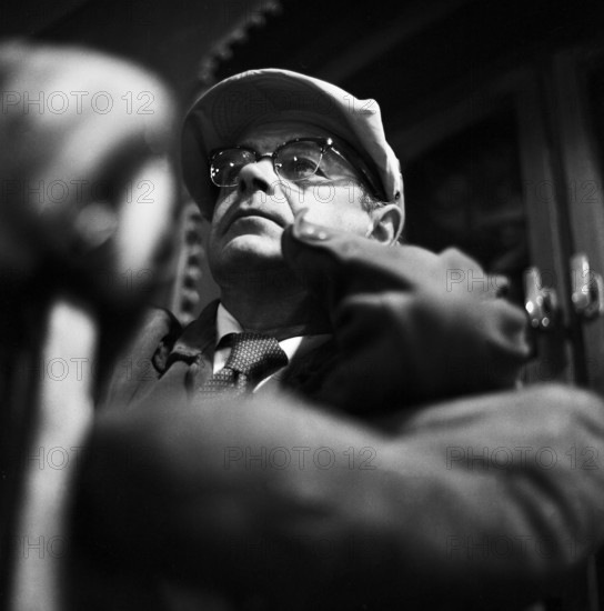 Nachts wenn der Teufel kam Nachts wenn der Teufel kam, Spielfilm, Deutschland 1957, Regisseur Robert Siodmak, Bayern Cop