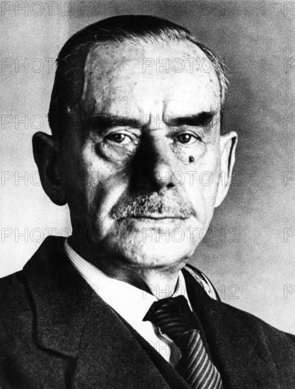 Thomas Mann (1875-1955), German novelst. Mono Print !AUFNAHMEDATUM GESCHÄTZT! UnitedArchives0762901