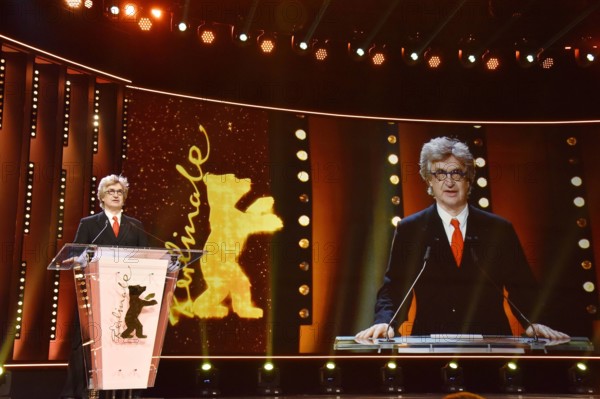Wim Wenders, 75. Geburtstag am 14. August Wim Wenders attends the Honorary Golden Bear Award Ceremony for Willem Dafoe a