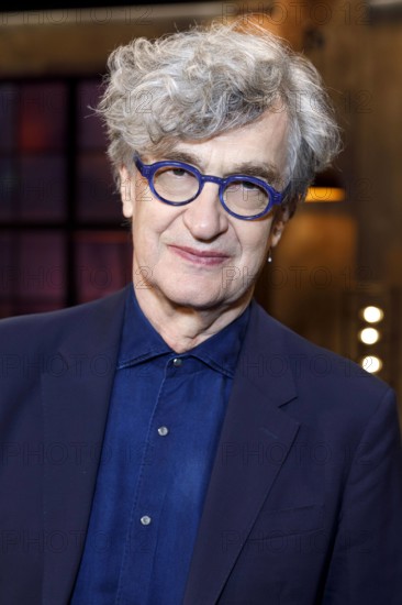 Wim Wenders, 75. Geburtstag am 14. August Wim Wenders bei der Aufzeichnung der WDR-Talkshow Kölner Treff im WDR Studio B